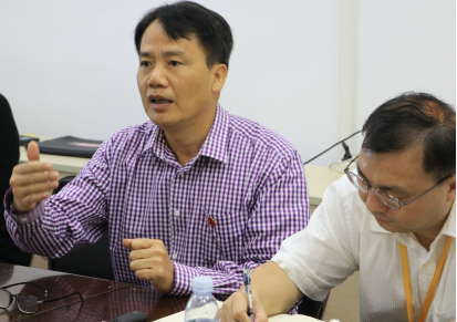 王新华校长发言